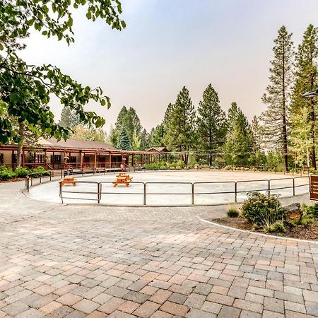 Tree Top Retreat Bend Exterior photo