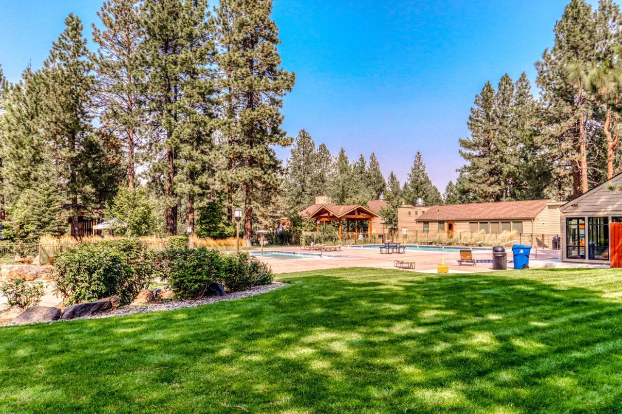 Tree Top Retreat Bend Exterior photo